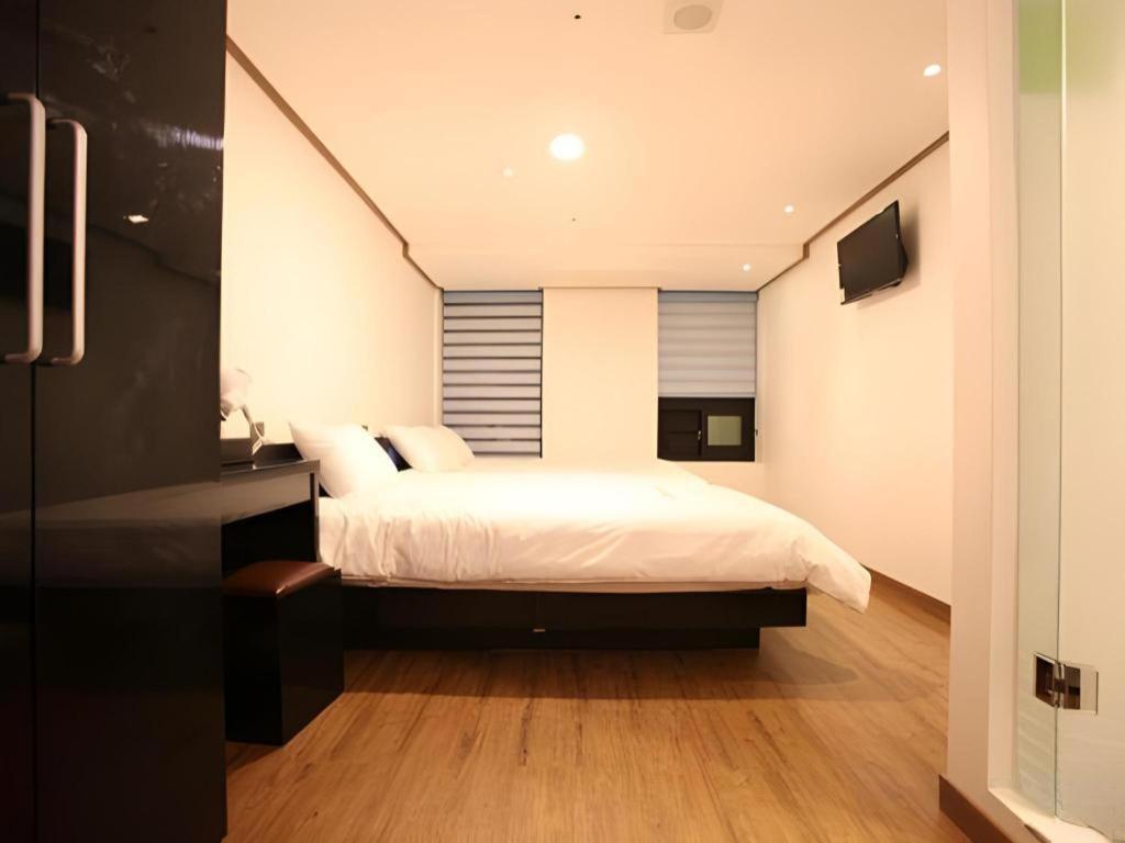 Myeongdong Mom House Hotell Seoul Eksteriør bilde