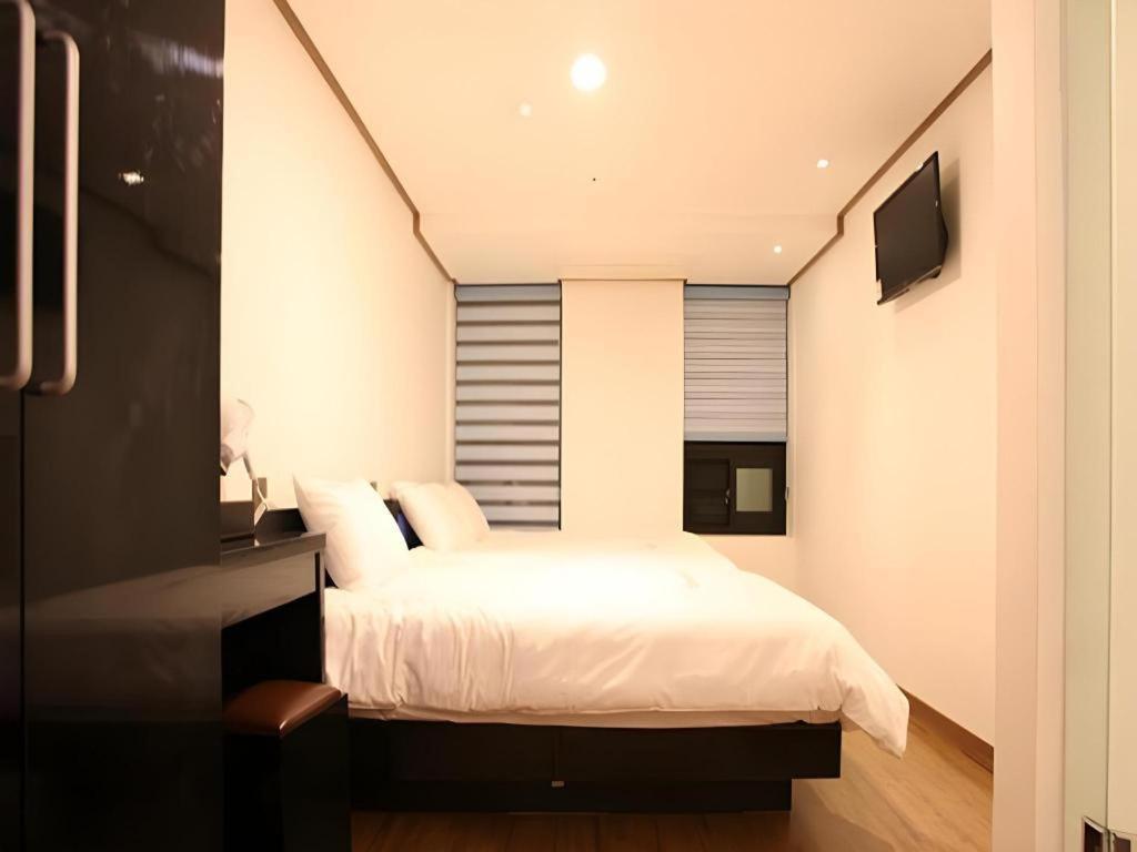 Myeongdong Mom House Hotell Seoul Eksteriør bilde