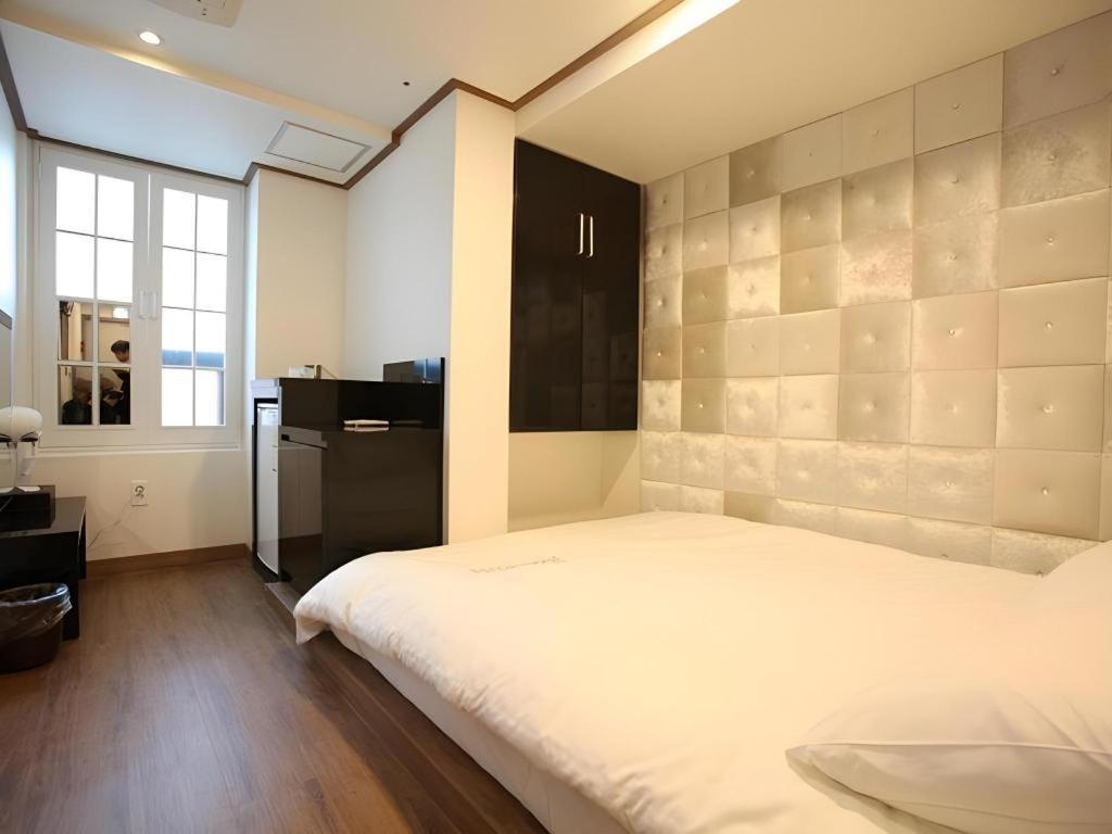 Myeongdong Mom House Hotell Seoul Eksteriør bilde