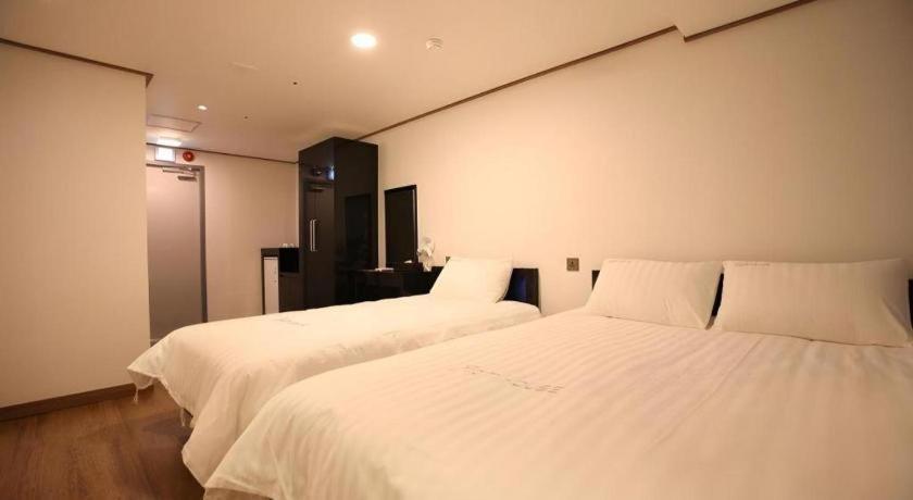 Myeongdong Mom House Hotell Seoul Eksteriør bilde