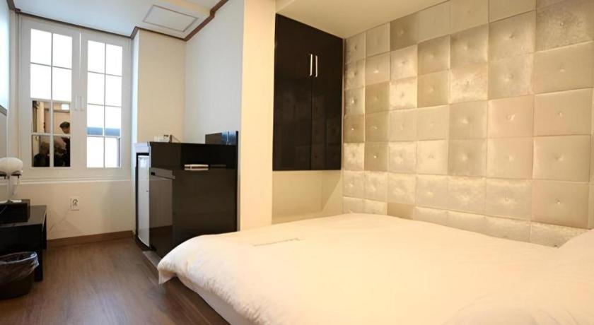Myeongdong Mom House Hotell Seoul Eksteriør bilde
